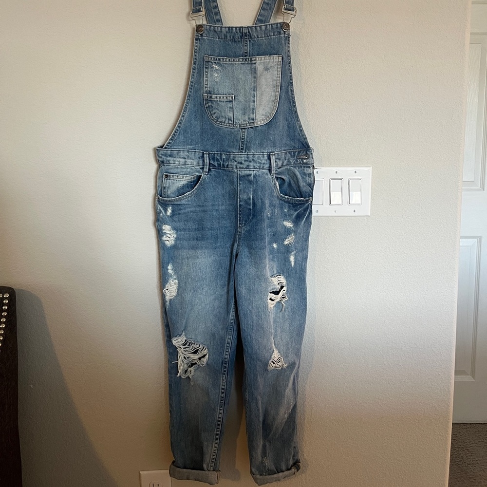 Zara Denim Overalls - XS (little oversize - fits like small-medium)